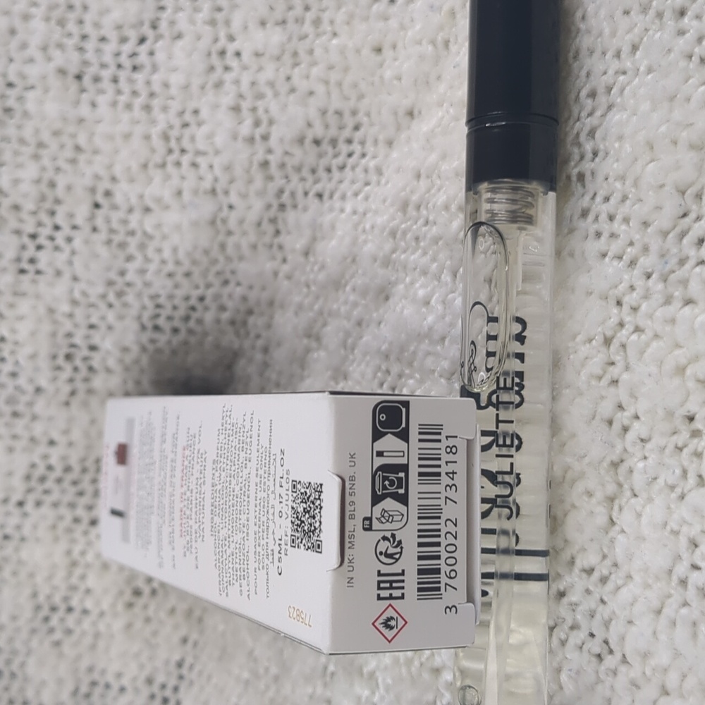 Juliette has a gun Parfums in JULIETTE, 5ml/0.17fl oz - Picture 9 of 10
